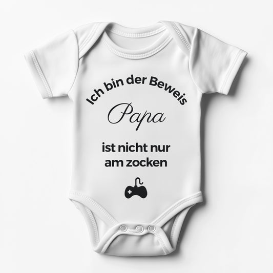 Der perfekte Baby Body für Gaming-begeisterte Väter